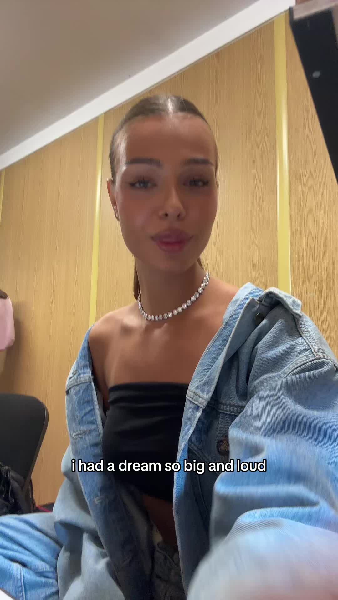 @tanit