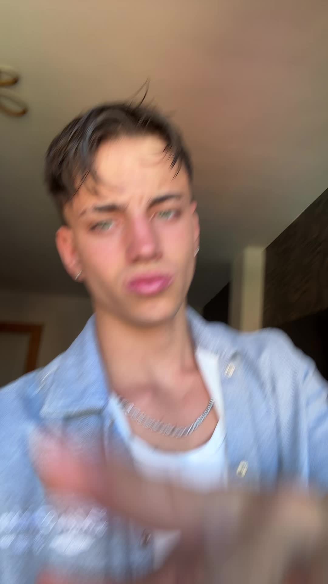 @Hugo23