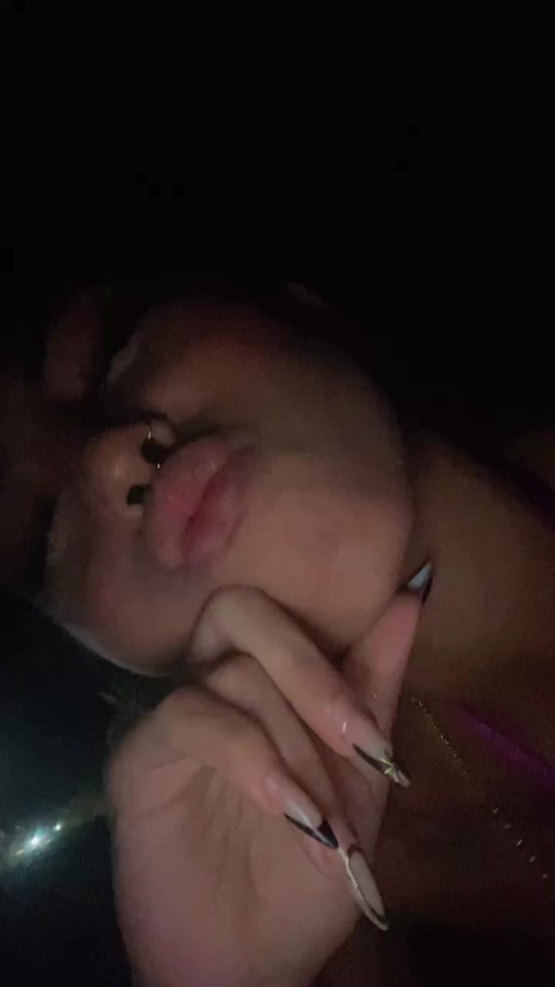 @Claralho 🤑