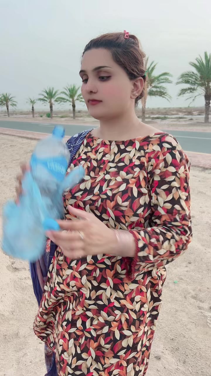 @Chahat❤️