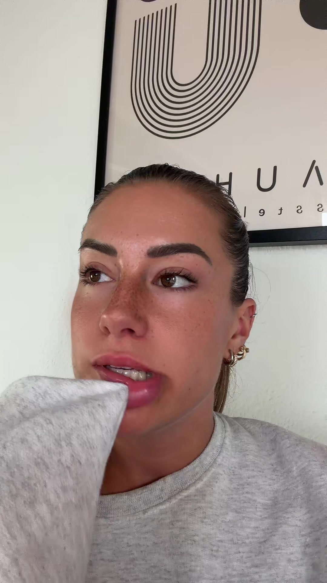 @Lena