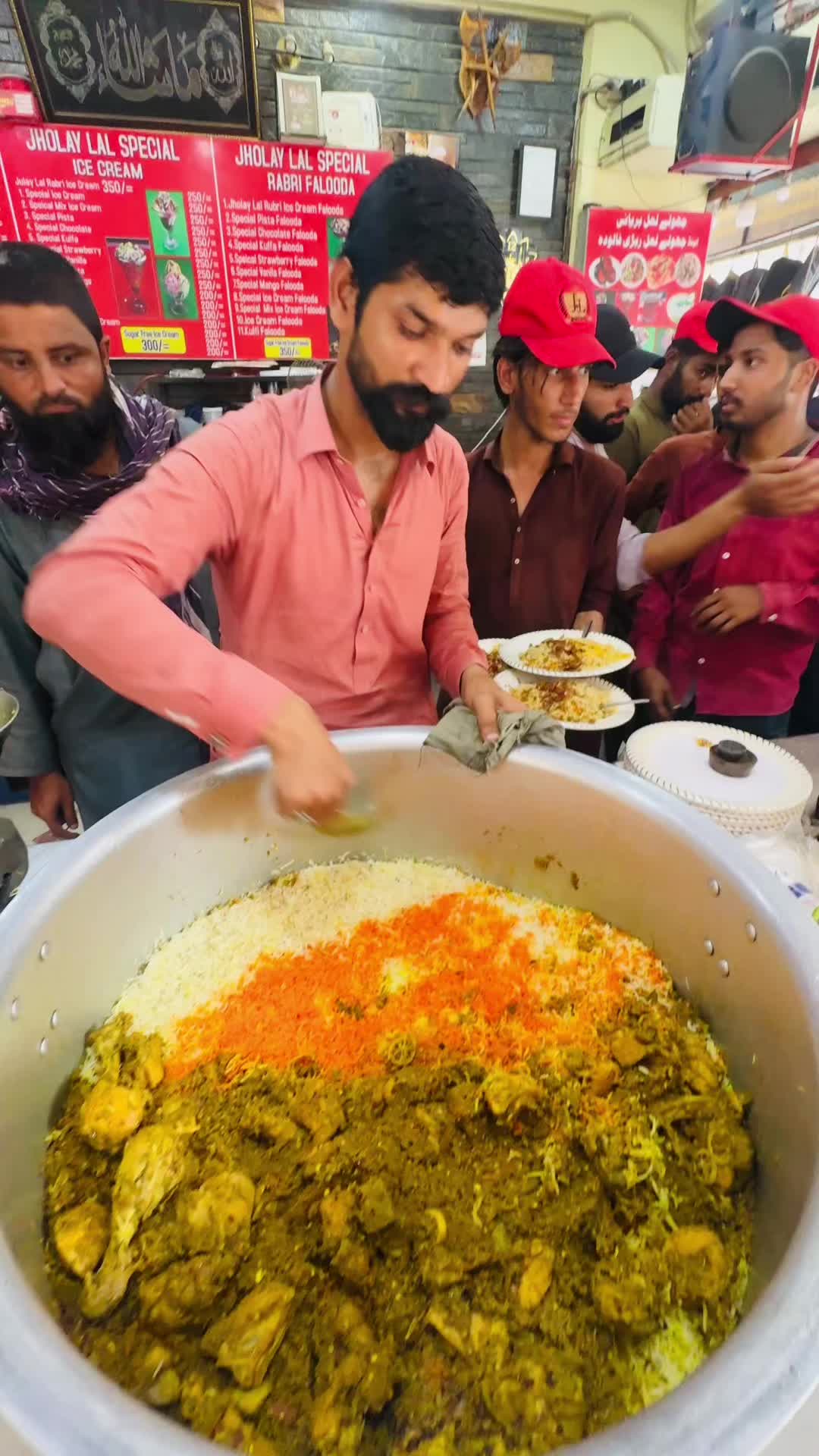 @Jhuly Lal Baryni