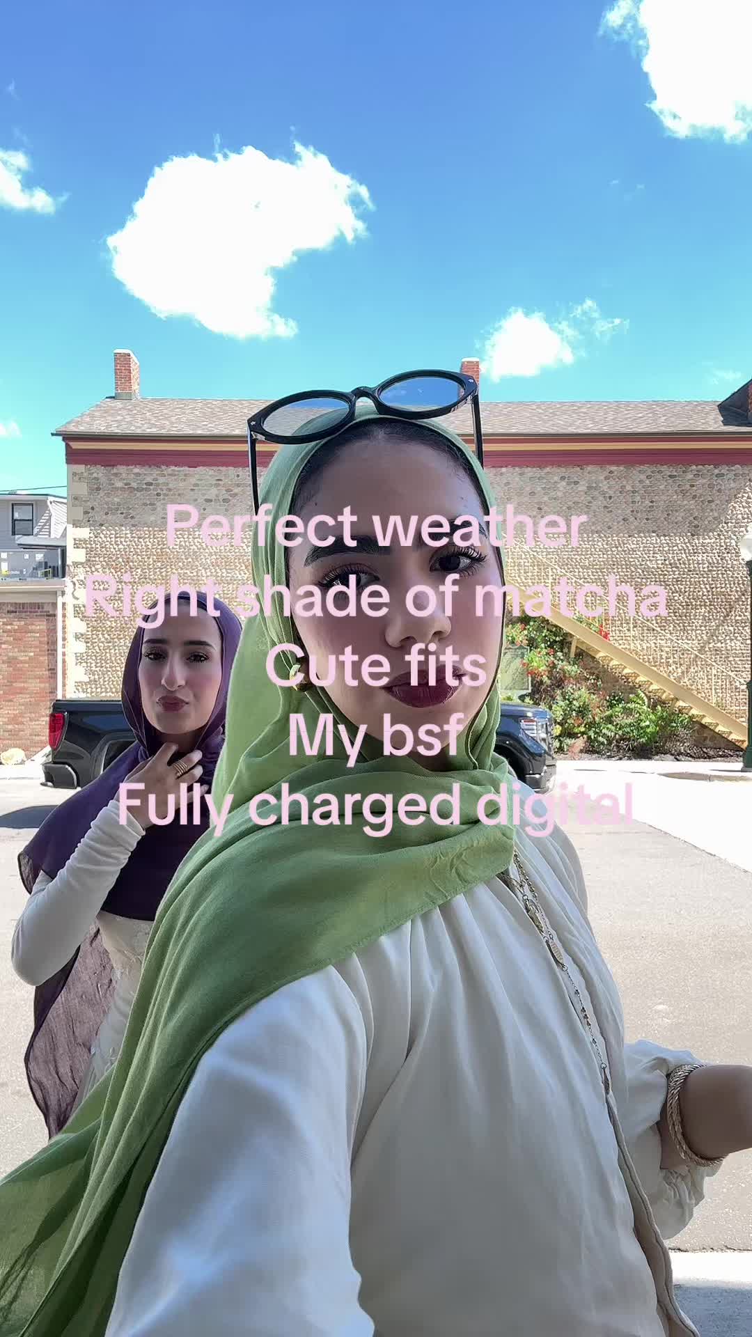 @هنا