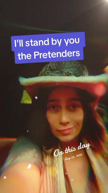 @YaYaPriestess_CrazyPaisleyLady