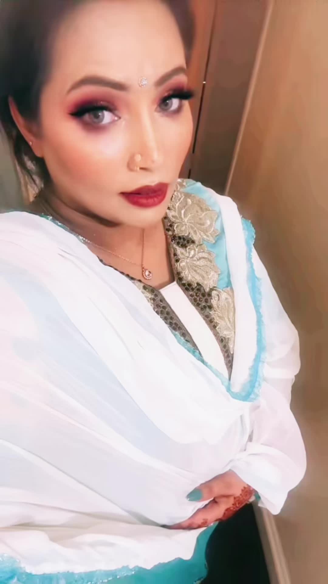 @Nitu🇬🇧🇧🇩🦋🦋