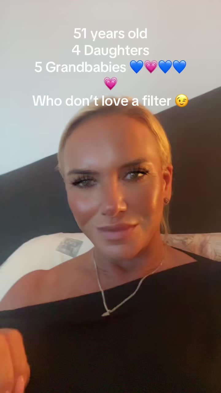 @LisaBarclay4