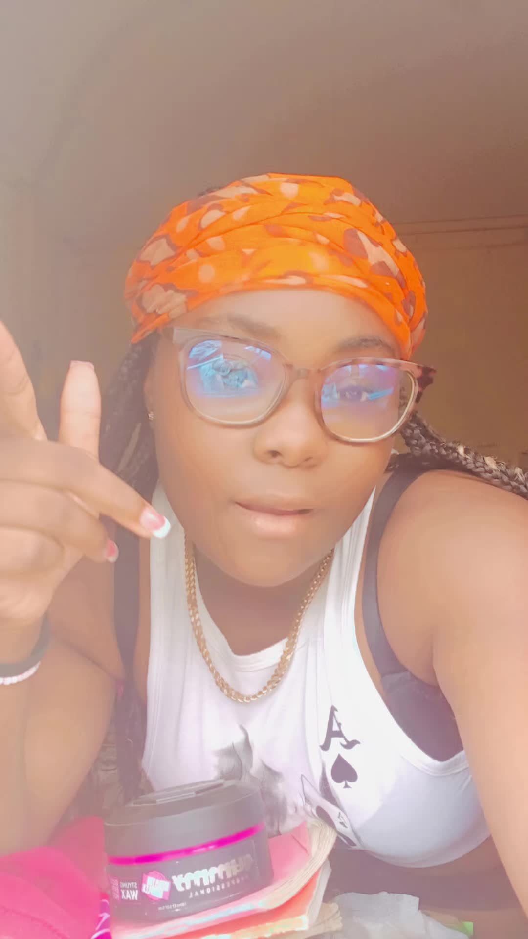 @mrs.no_nme 👾✌🏽
