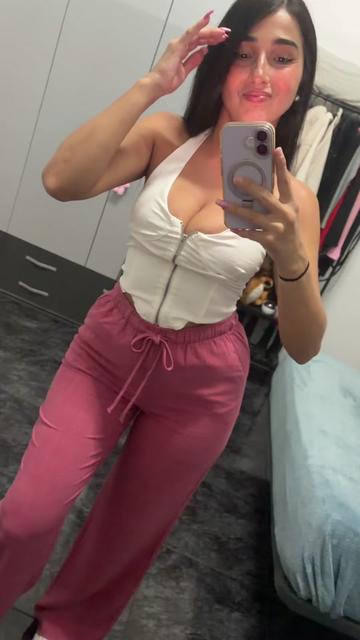 @yasminamoralesm80