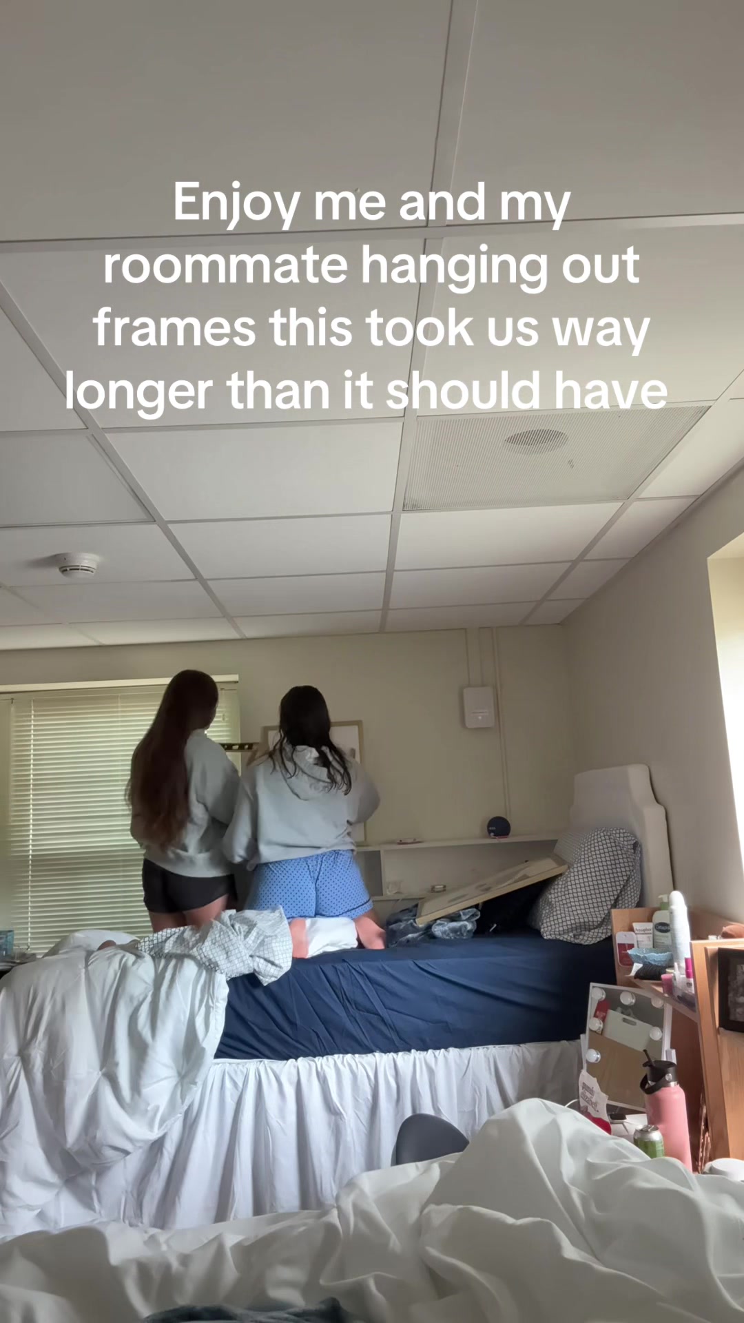 @hello