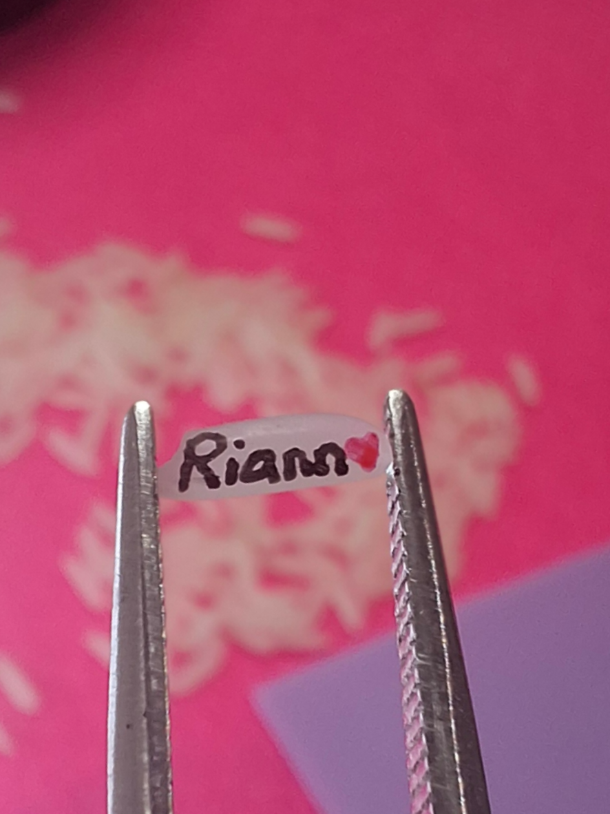 @Gail 🇦🇺 writing on rice