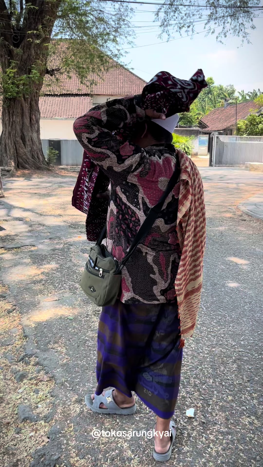 @Toko Sarung Donggala