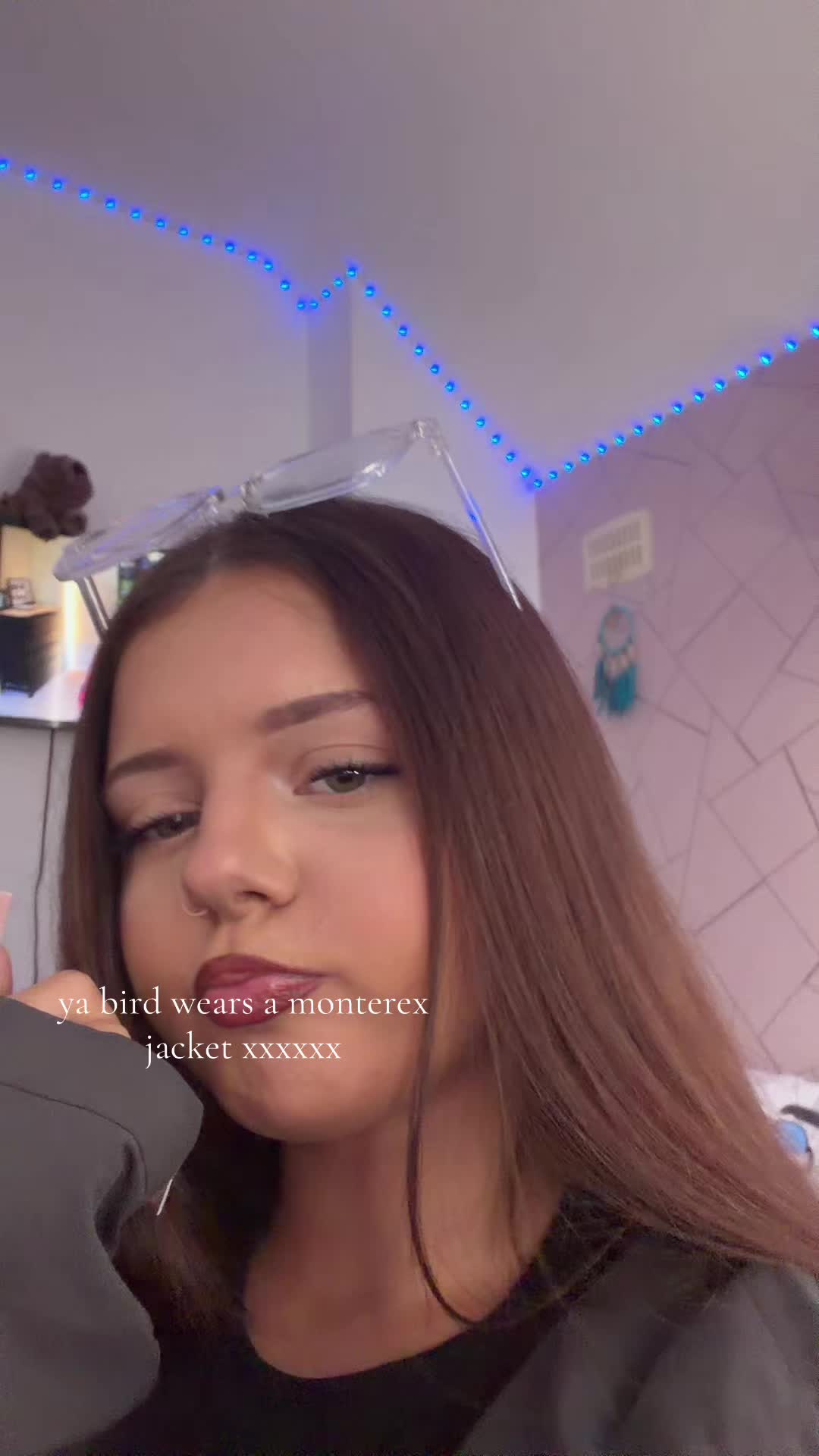 @(⊃。•́‿•̀。)⊃