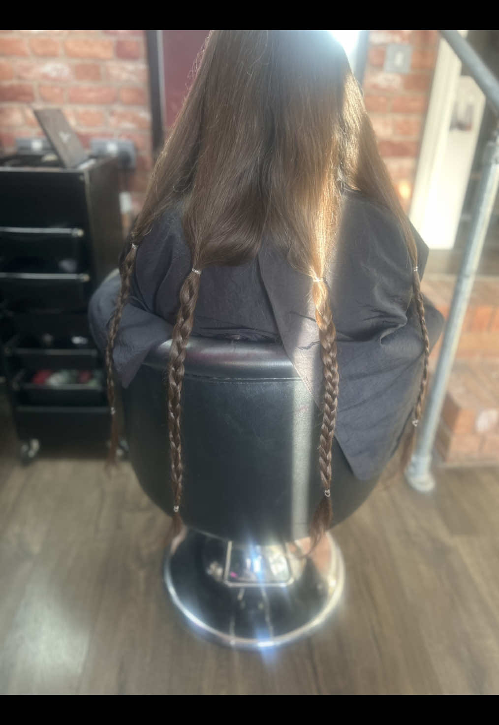 @Neighbourhood💇♀️