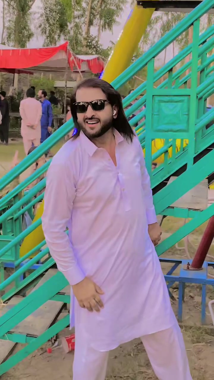 @ali_raza0