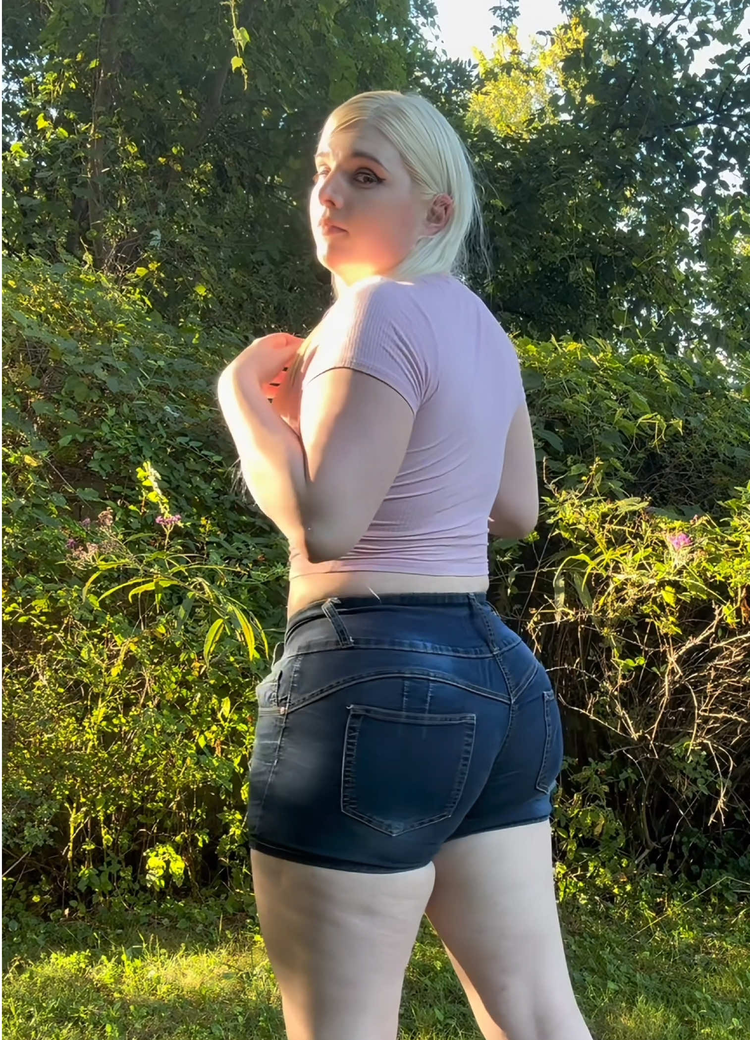 Amanda Rae (@realamandarae) - Urlebird