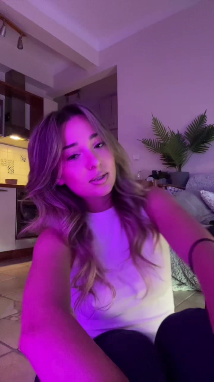 @Nefeli