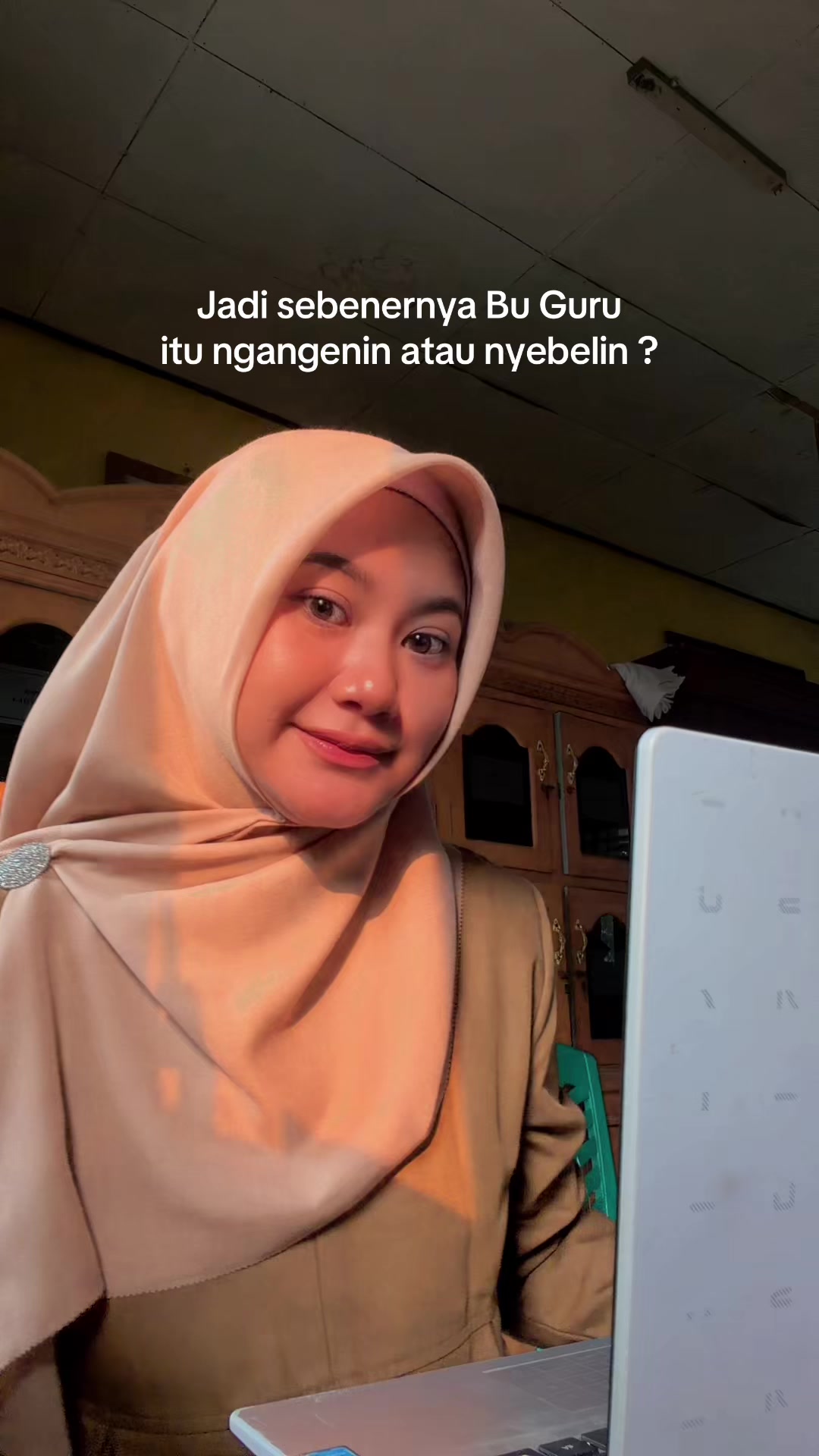 @Arumlo