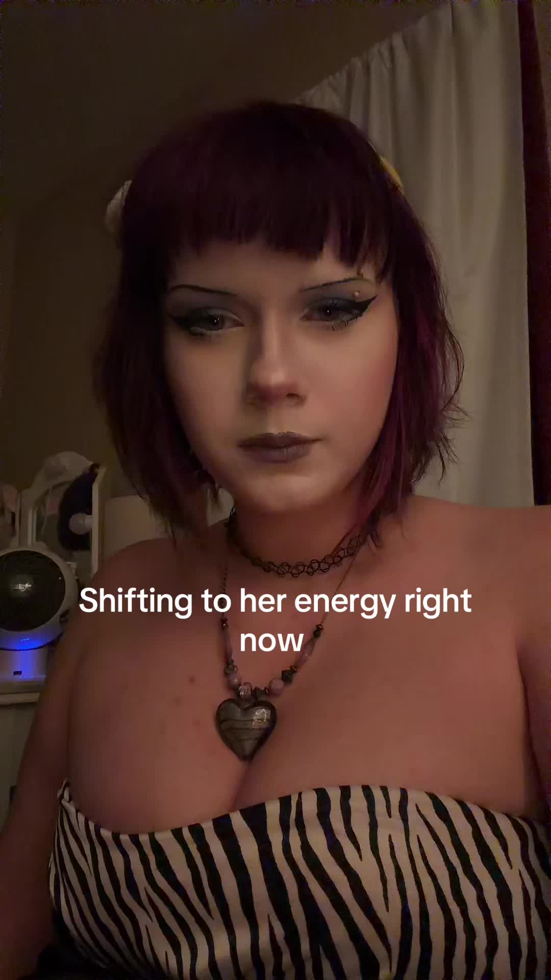 @🥸