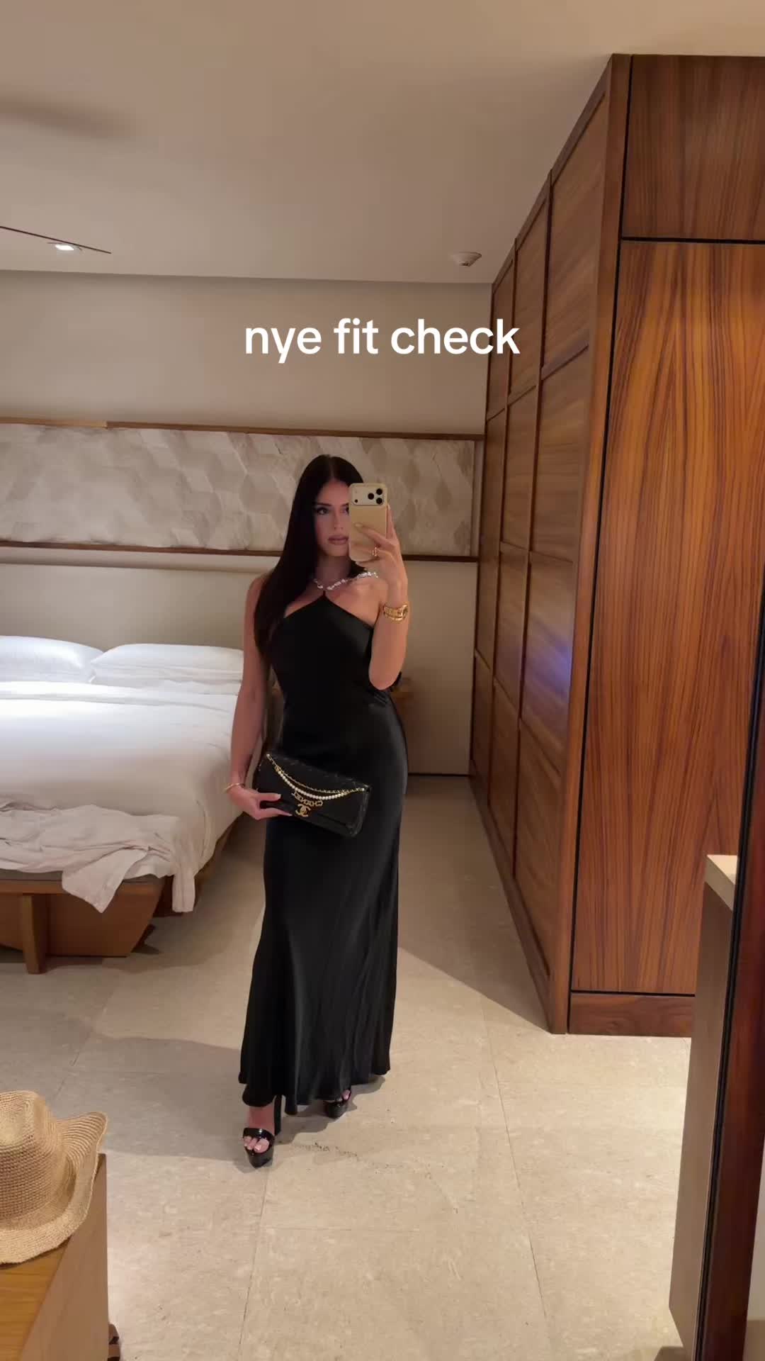 @Samantha