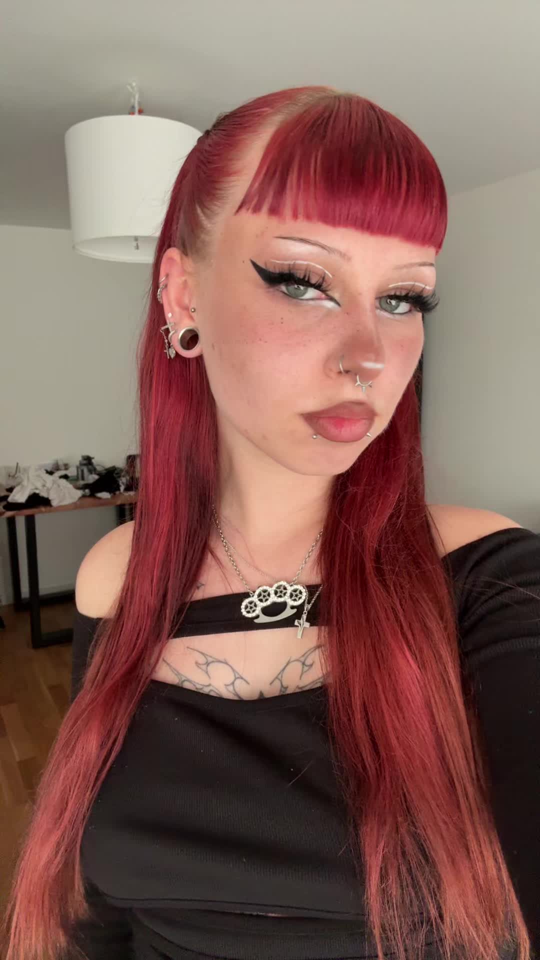 @≽^•༚•🎀≼