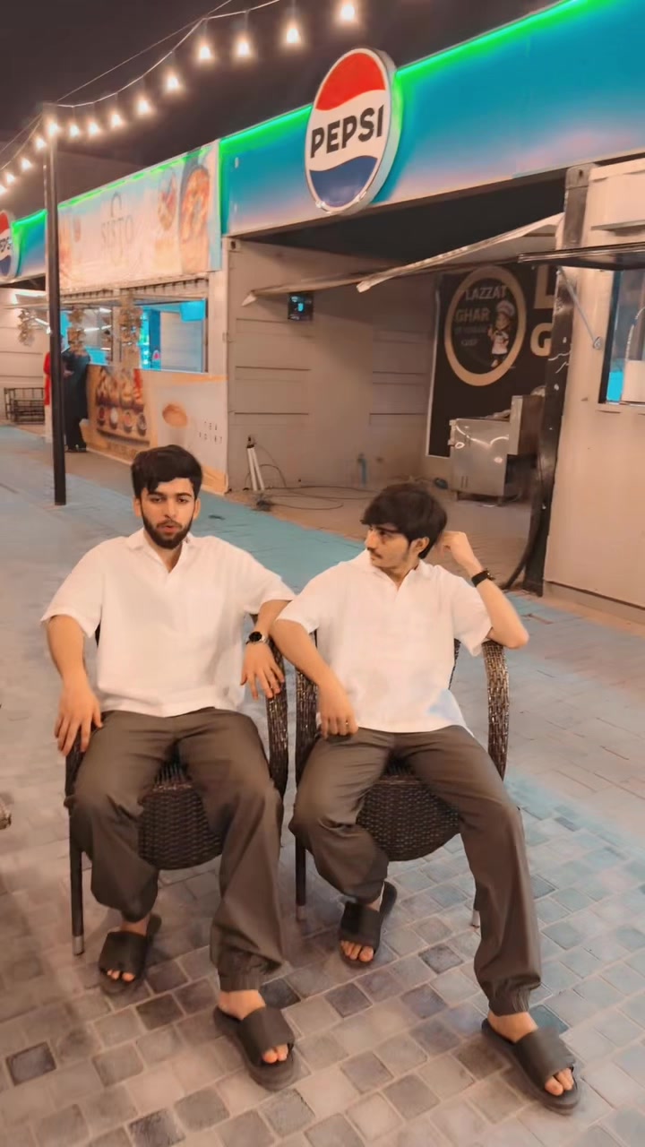 @ہادی بٹ 🦁