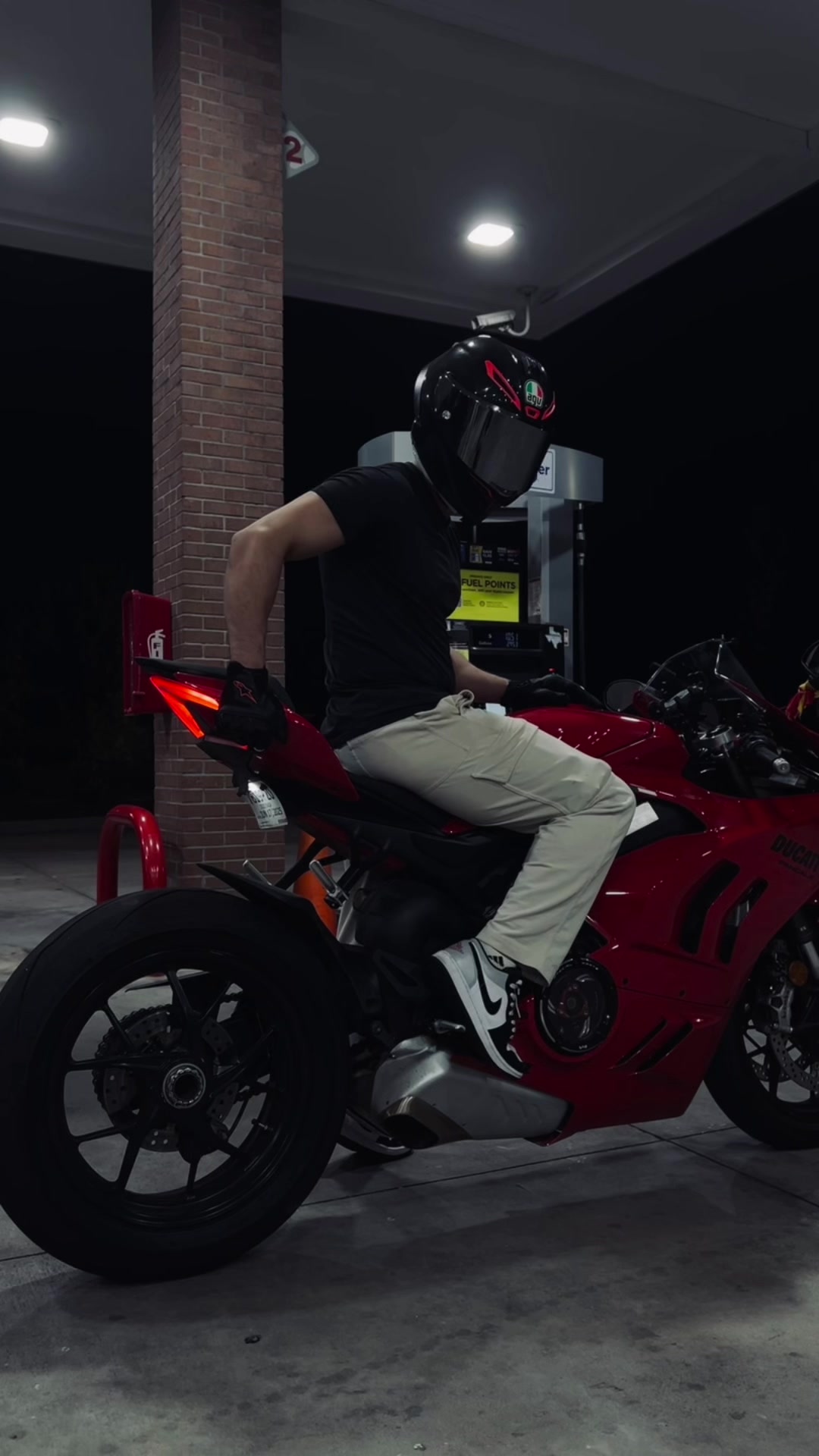 @RedlineRider