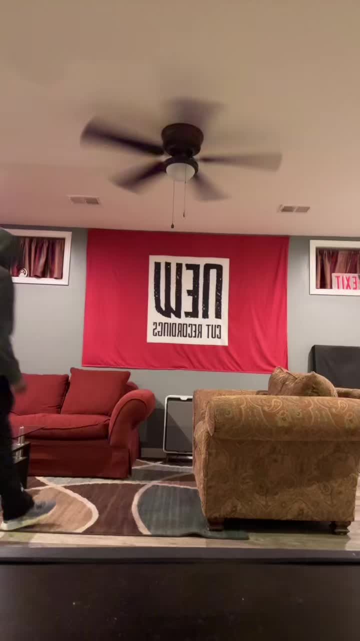 @Kp1