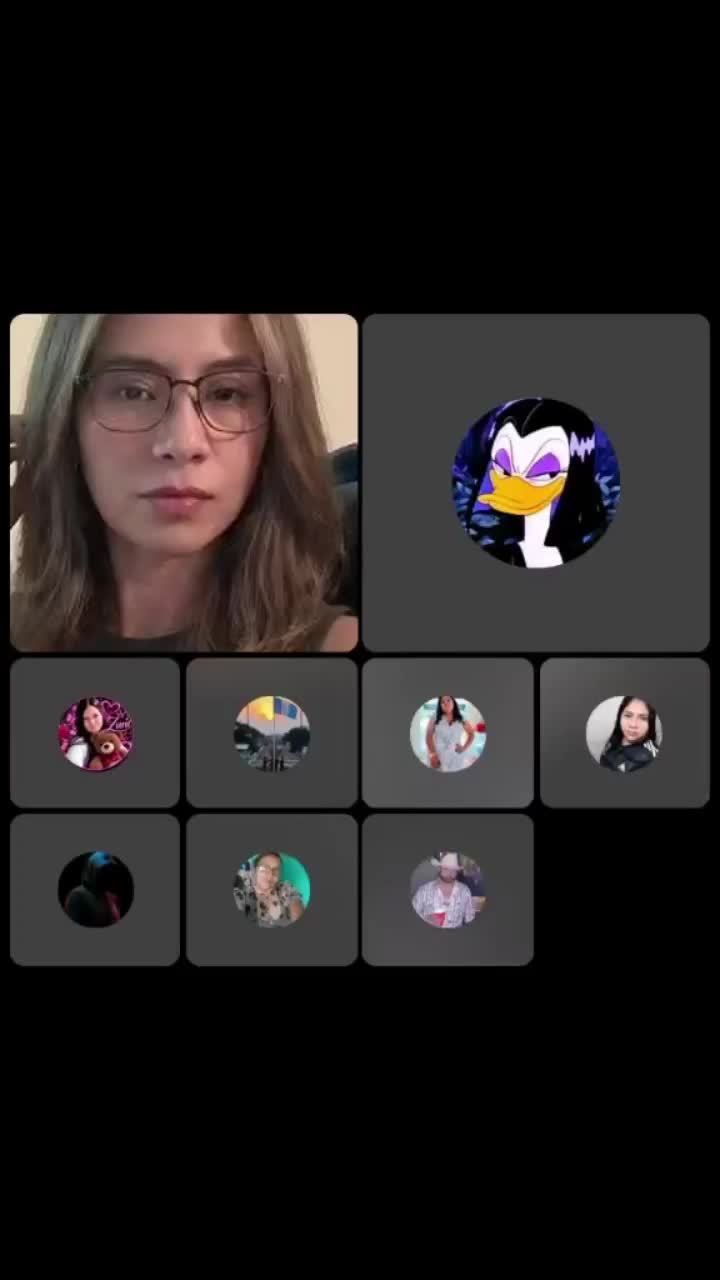 @CHELY🌻🐝🧩💙👻🐣🍌🪽