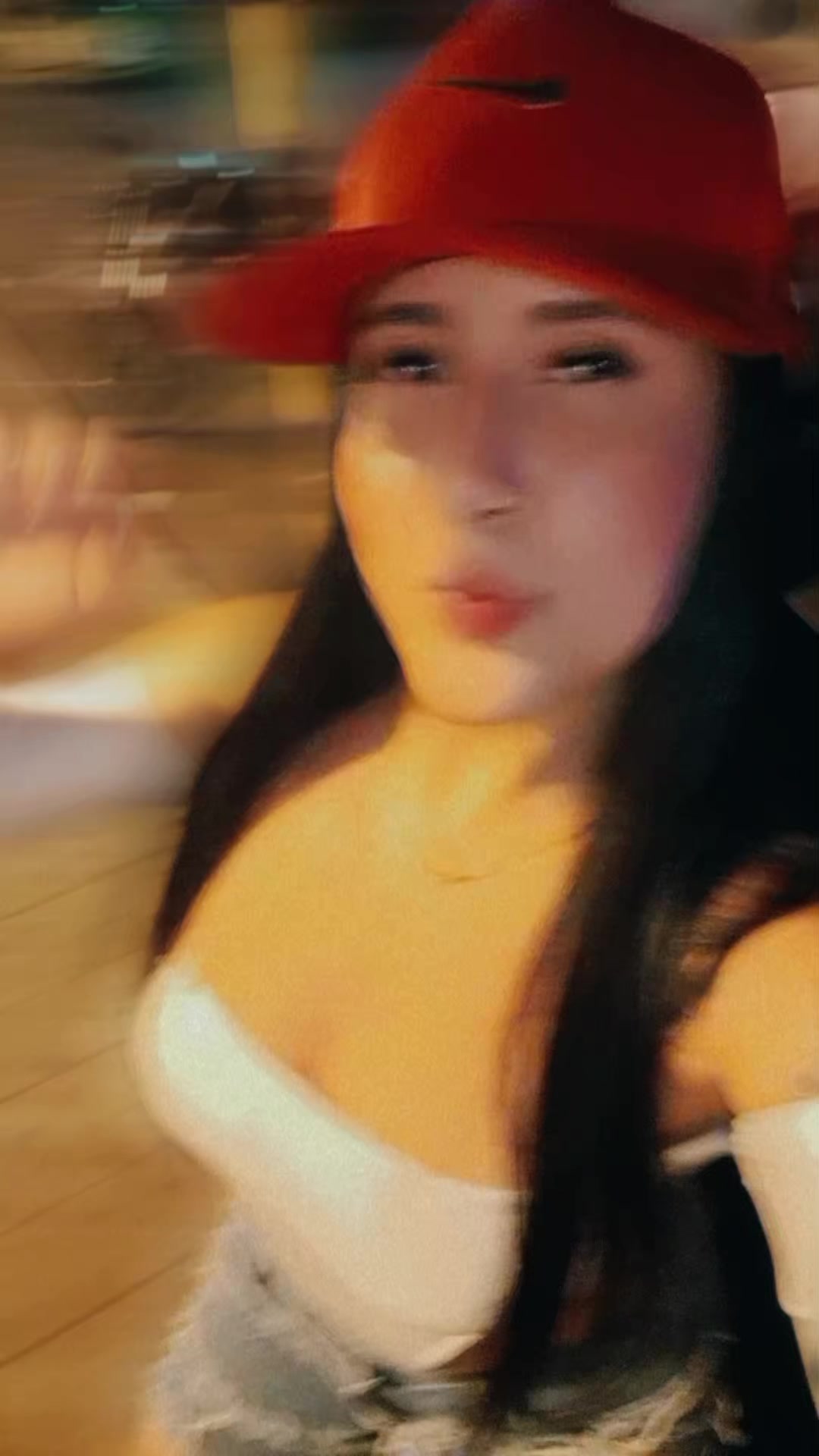 @LaYiYo🍁🔥