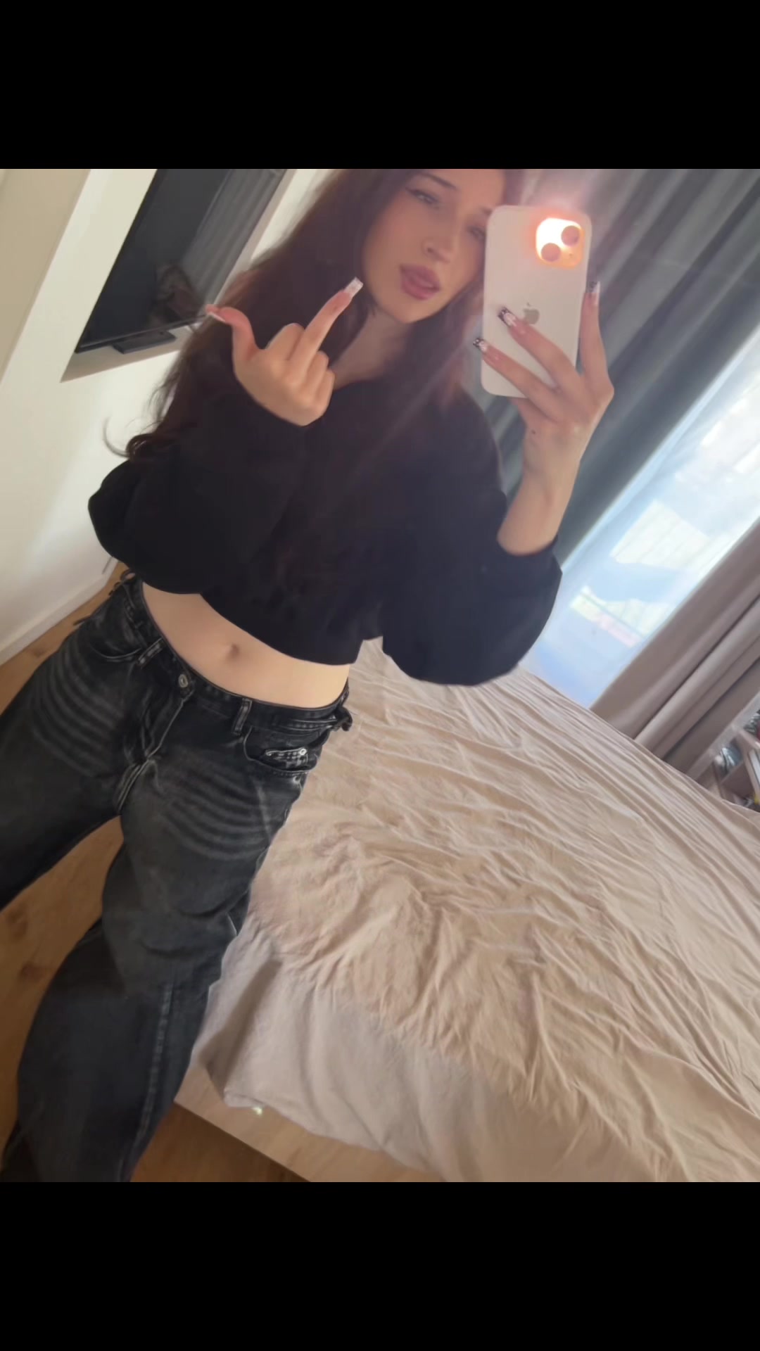 @krissweq🪽