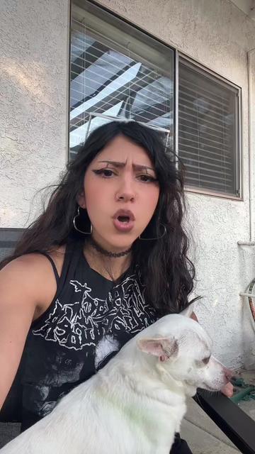@Vivianbabydarling