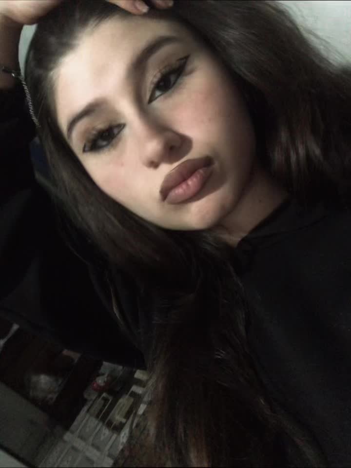 @aysan🍒