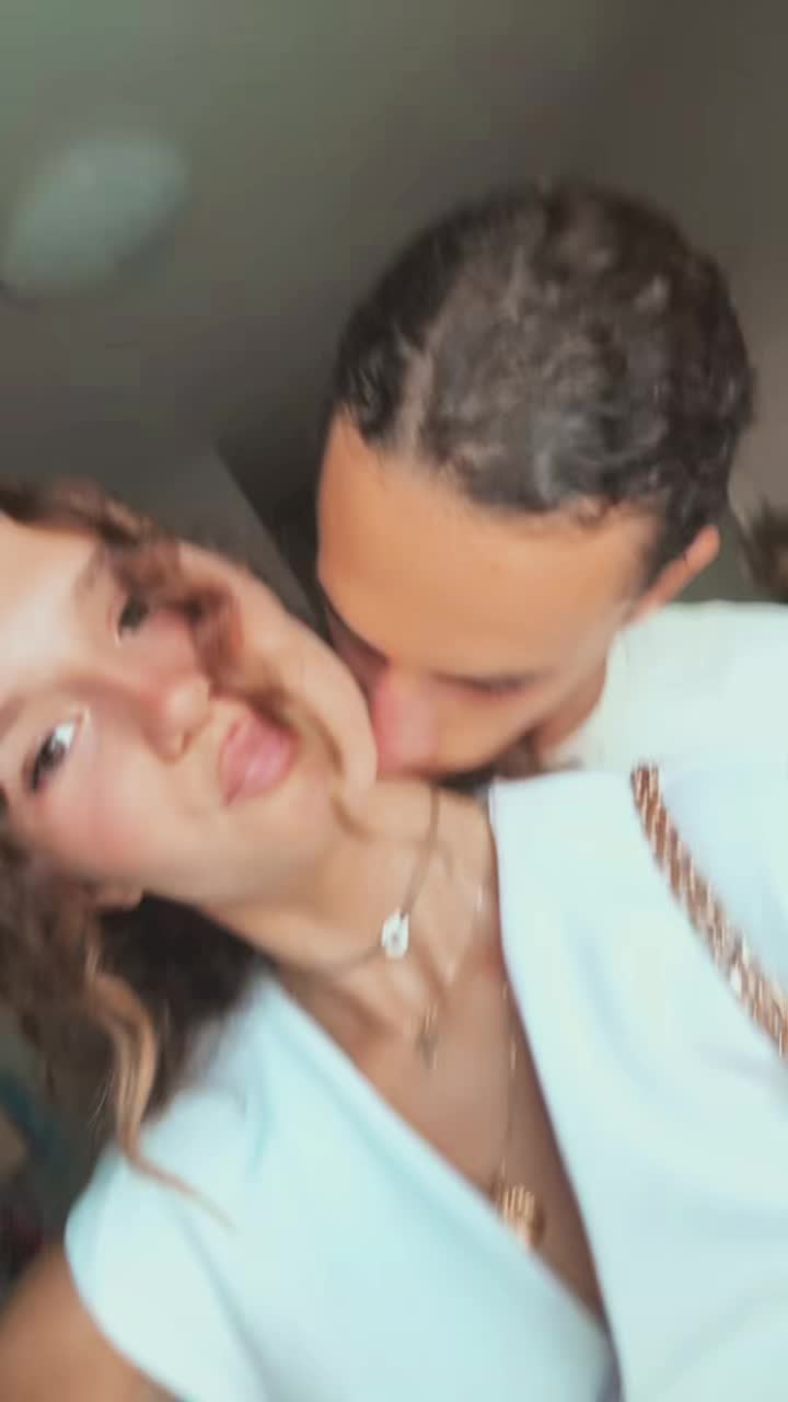 @ᴇʟɪꜱᴇ🌴🛵🦀🫒🪸
