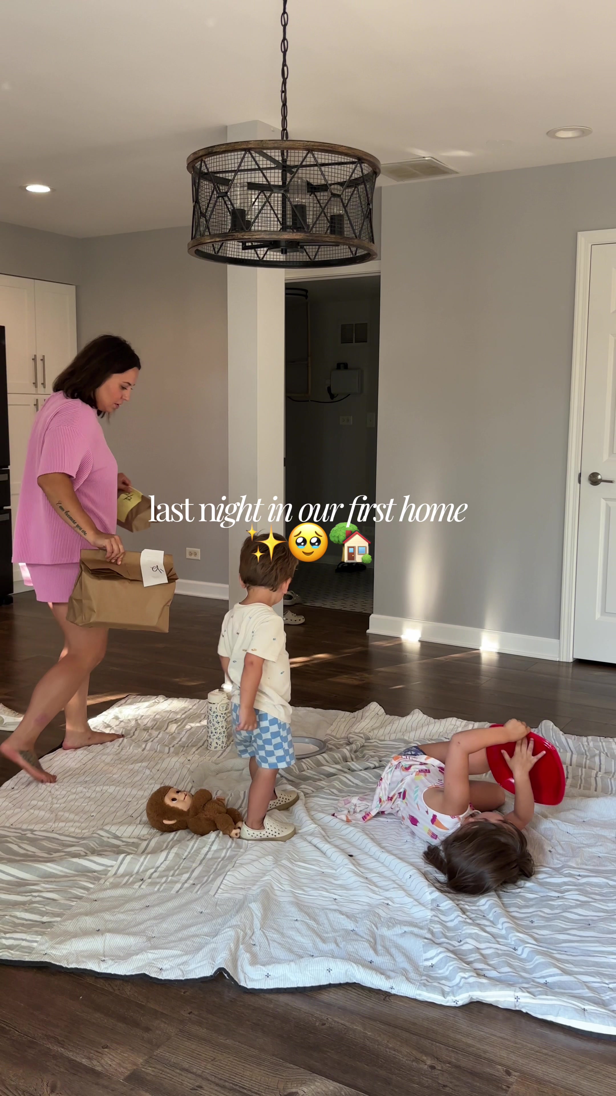 @tia | toddler mom + ugc
