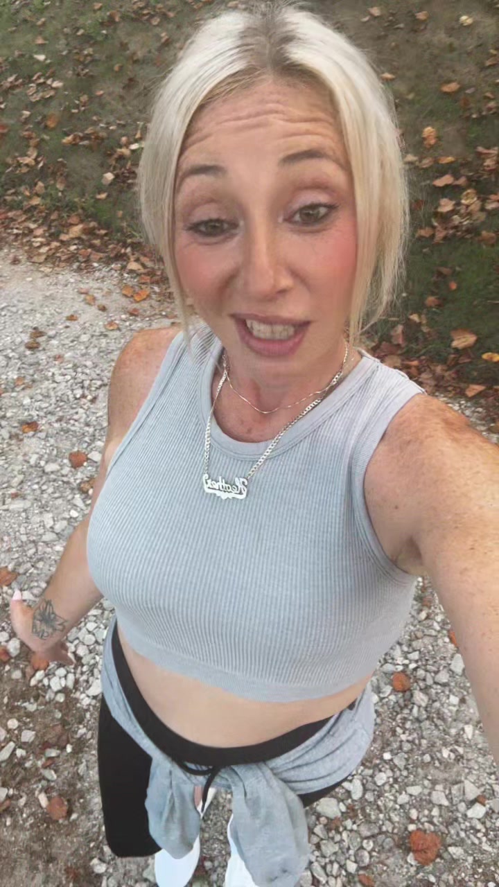 @julydaises