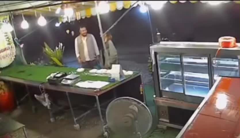 @user32923505886