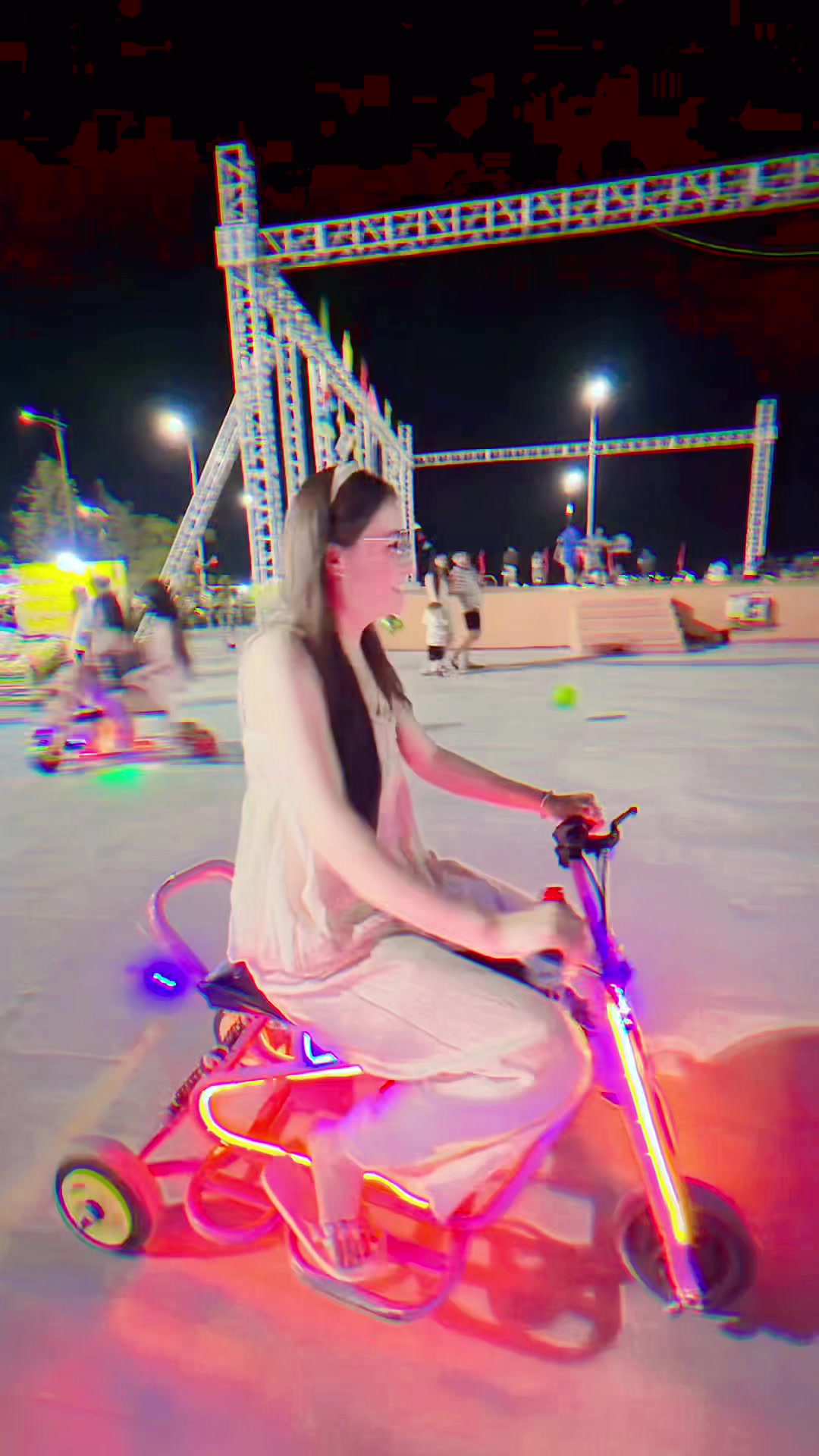 @Lina 🇻🇳