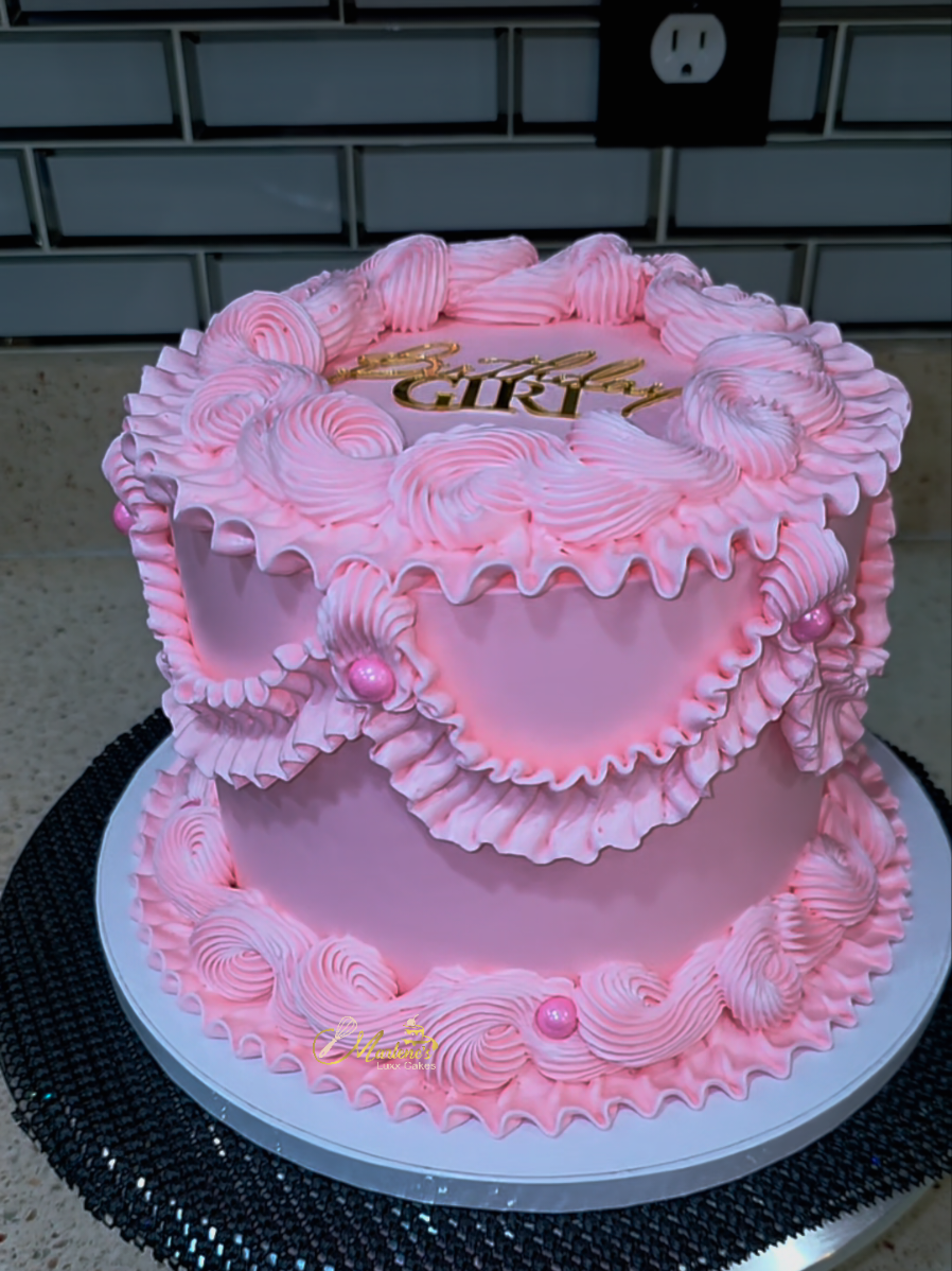 @Marlene'sLuxx_Cakes&HomeDecor