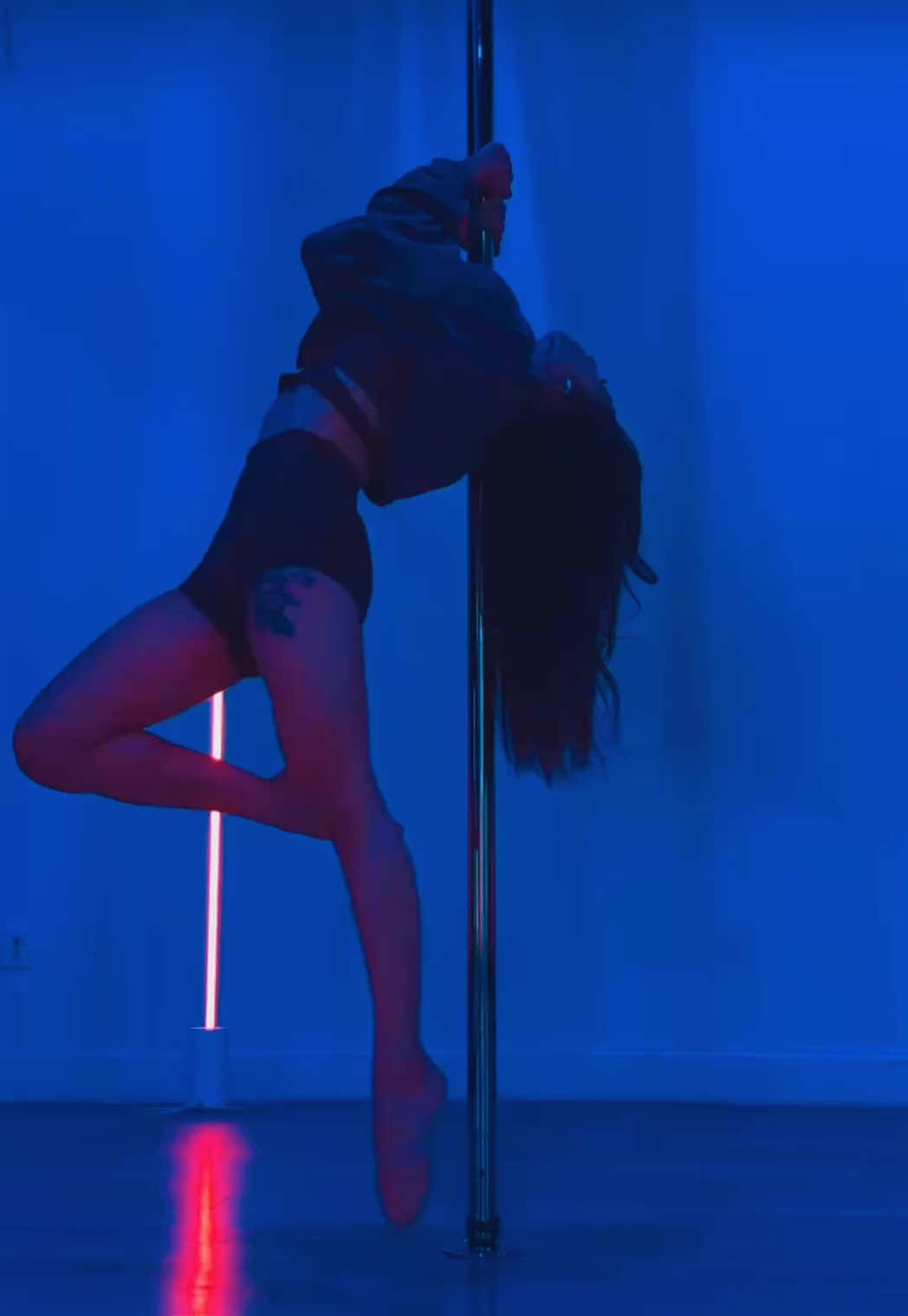 @shapesofv0id