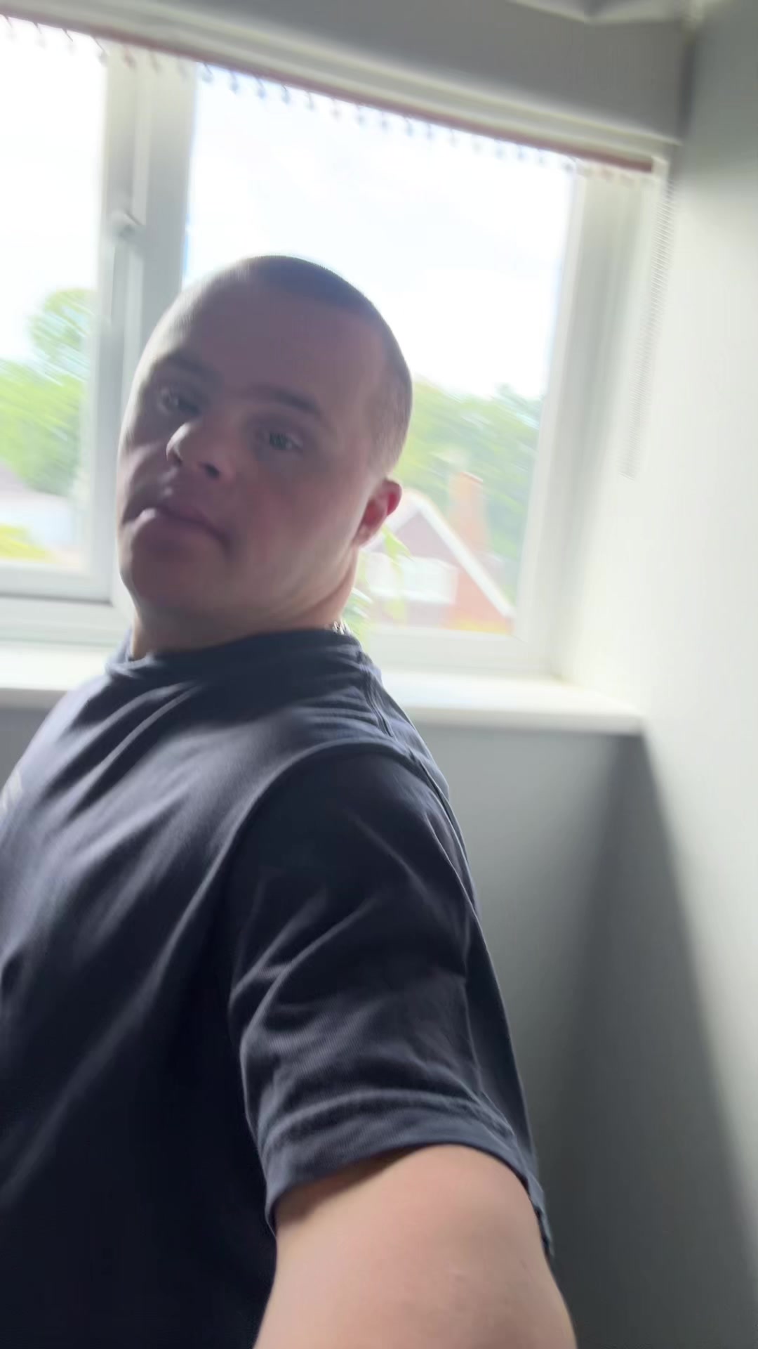 @Max._knight
