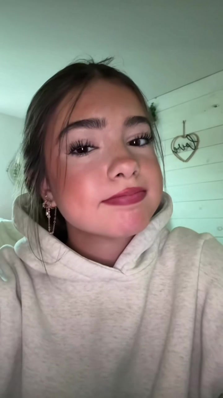 @???