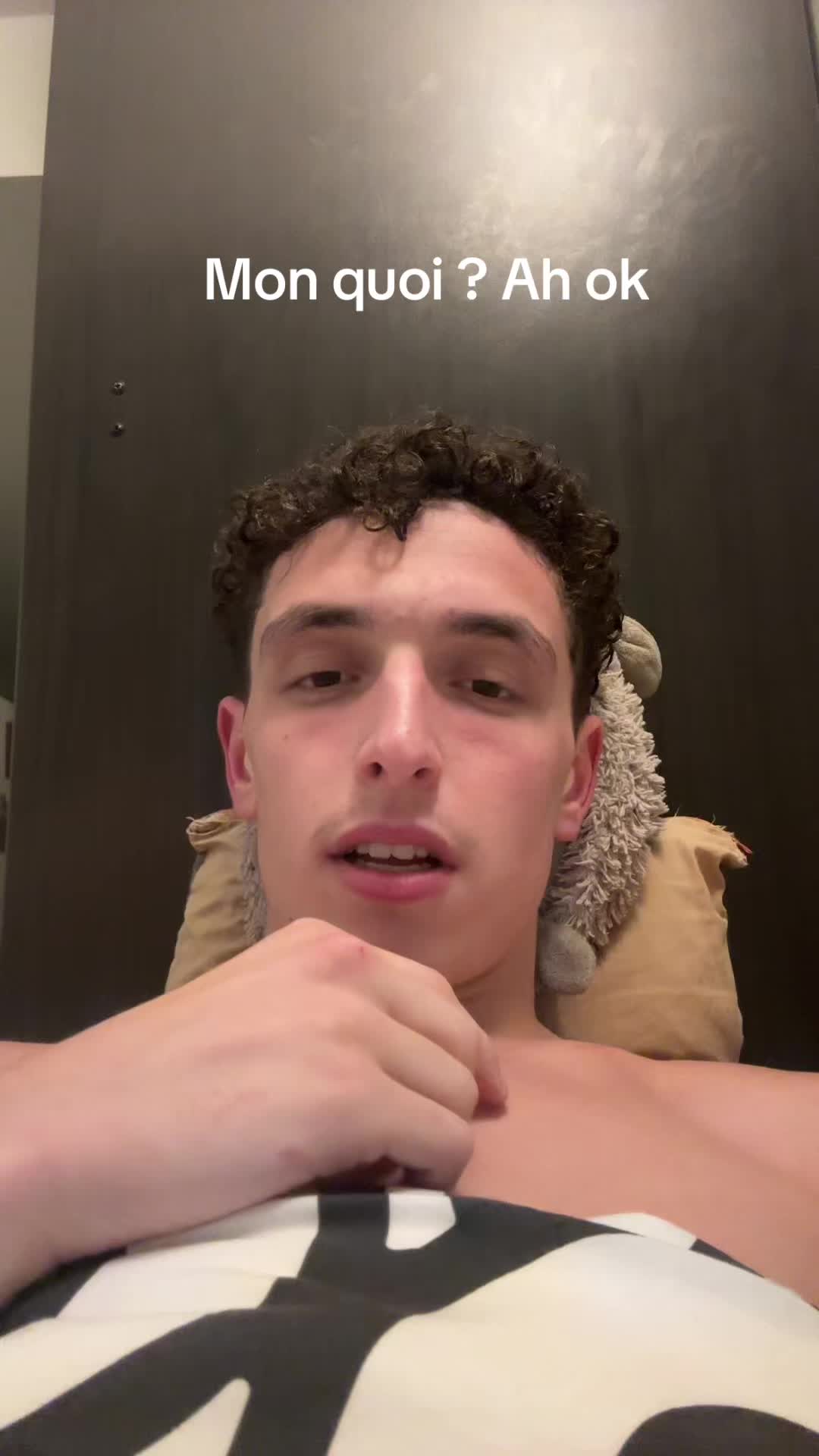 @Sur une 🦵