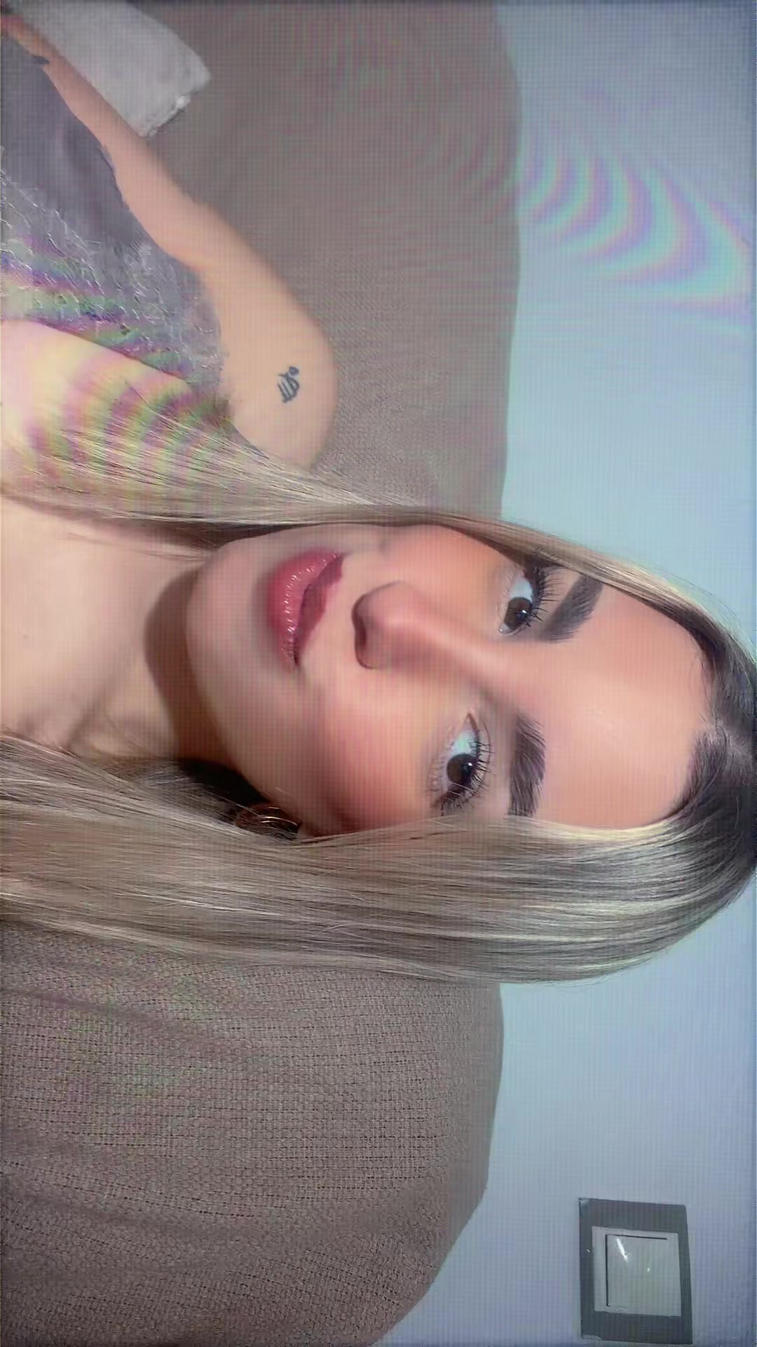 @Valeria