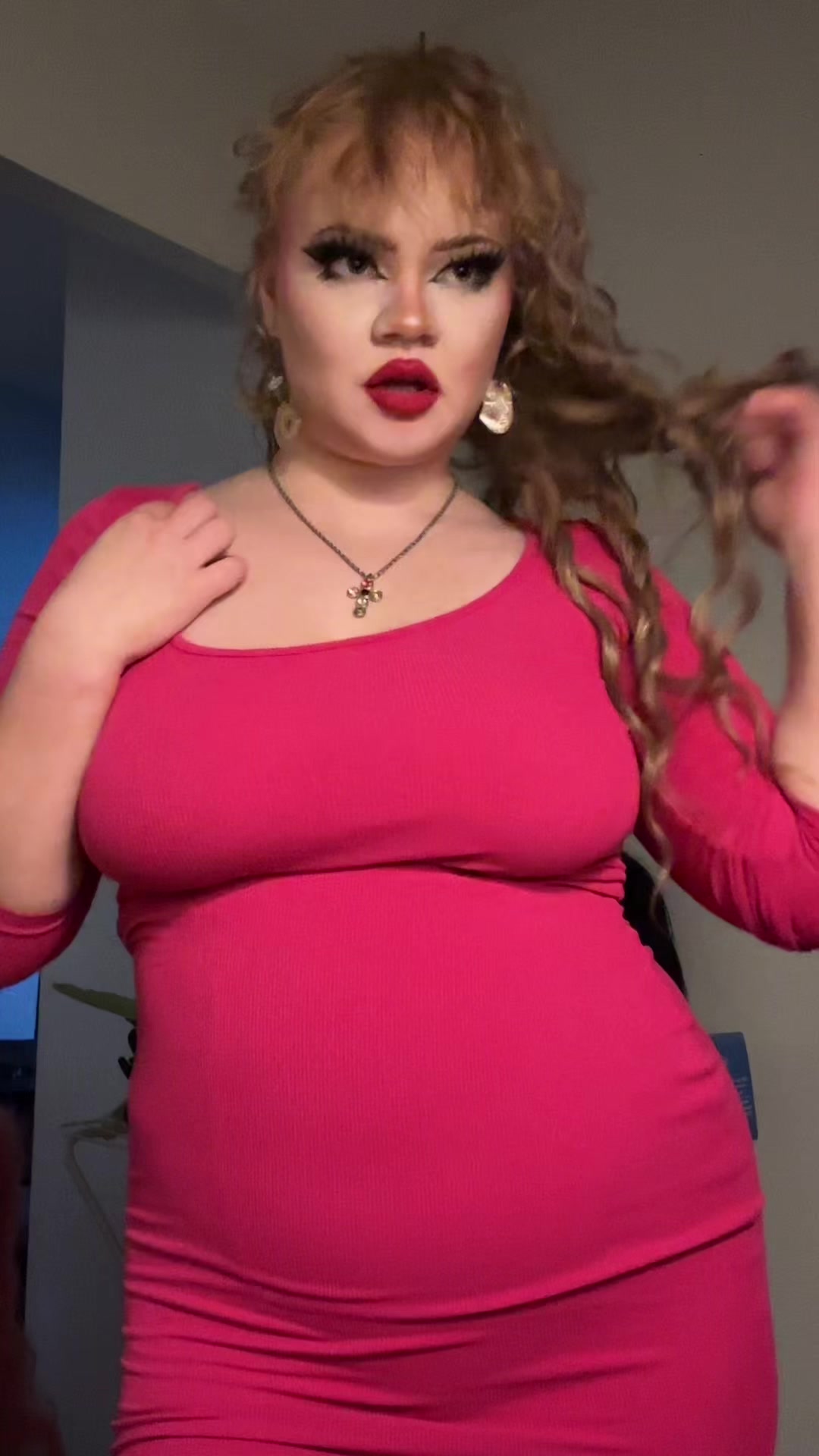@t cup (as a drag queen) !! <3