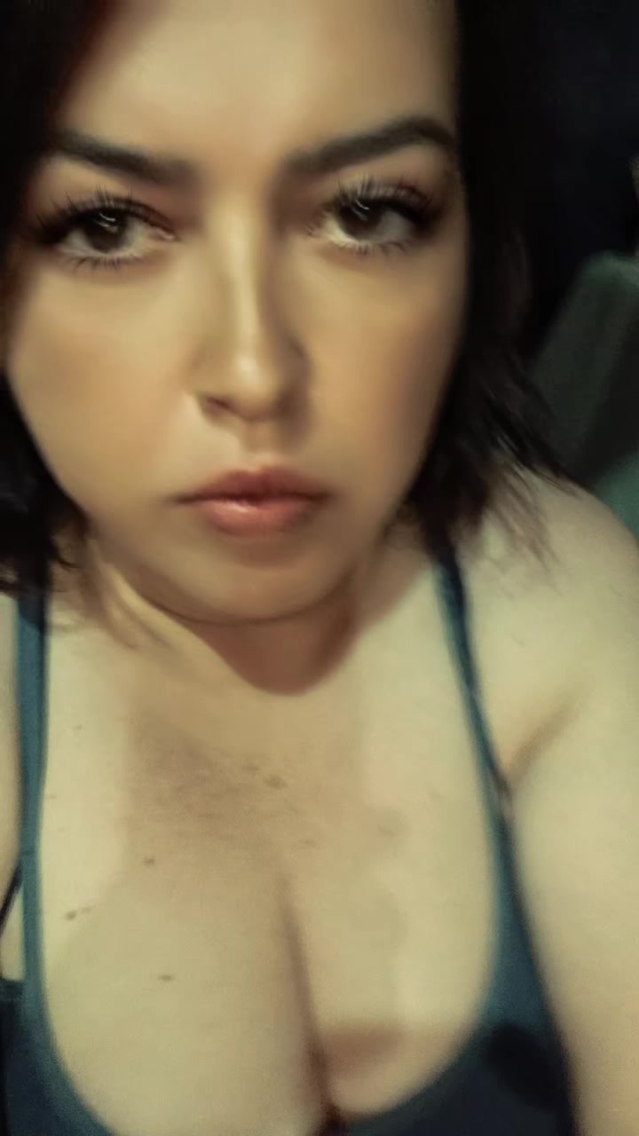 @lingerysexychic2