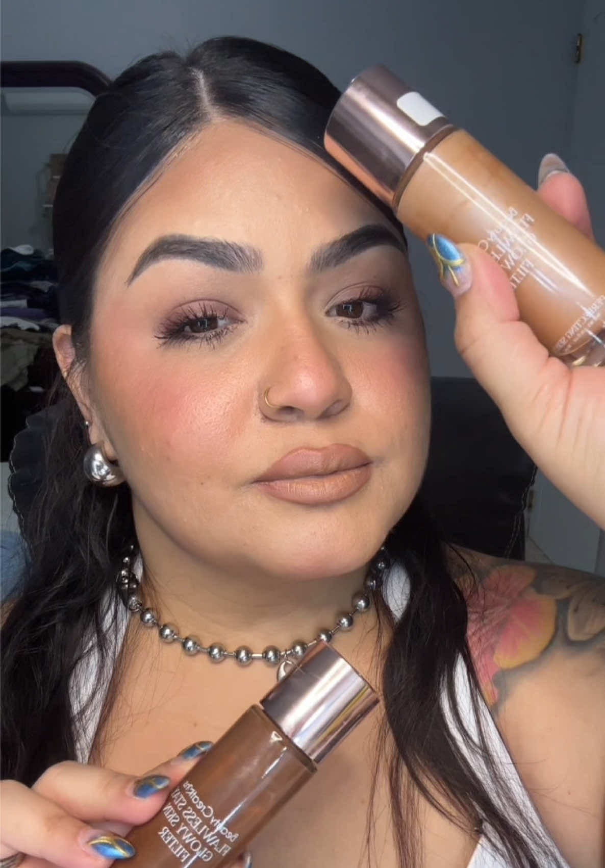 @Curvy beauty