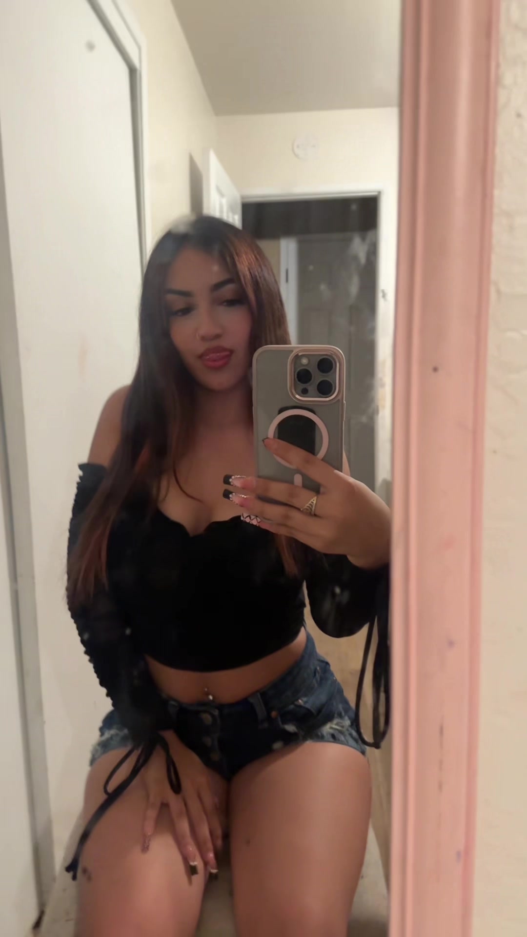 @👸🏻❤️