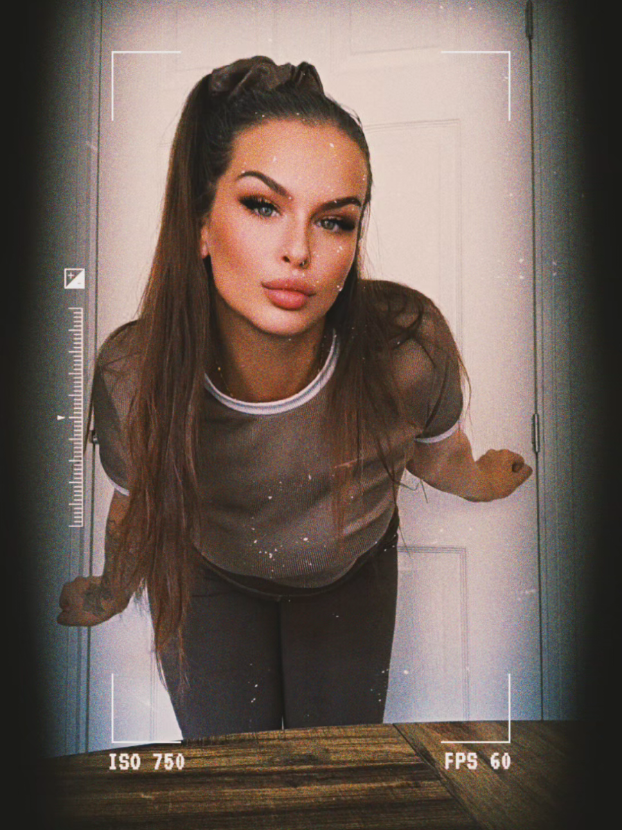 @bad girl Nina 777