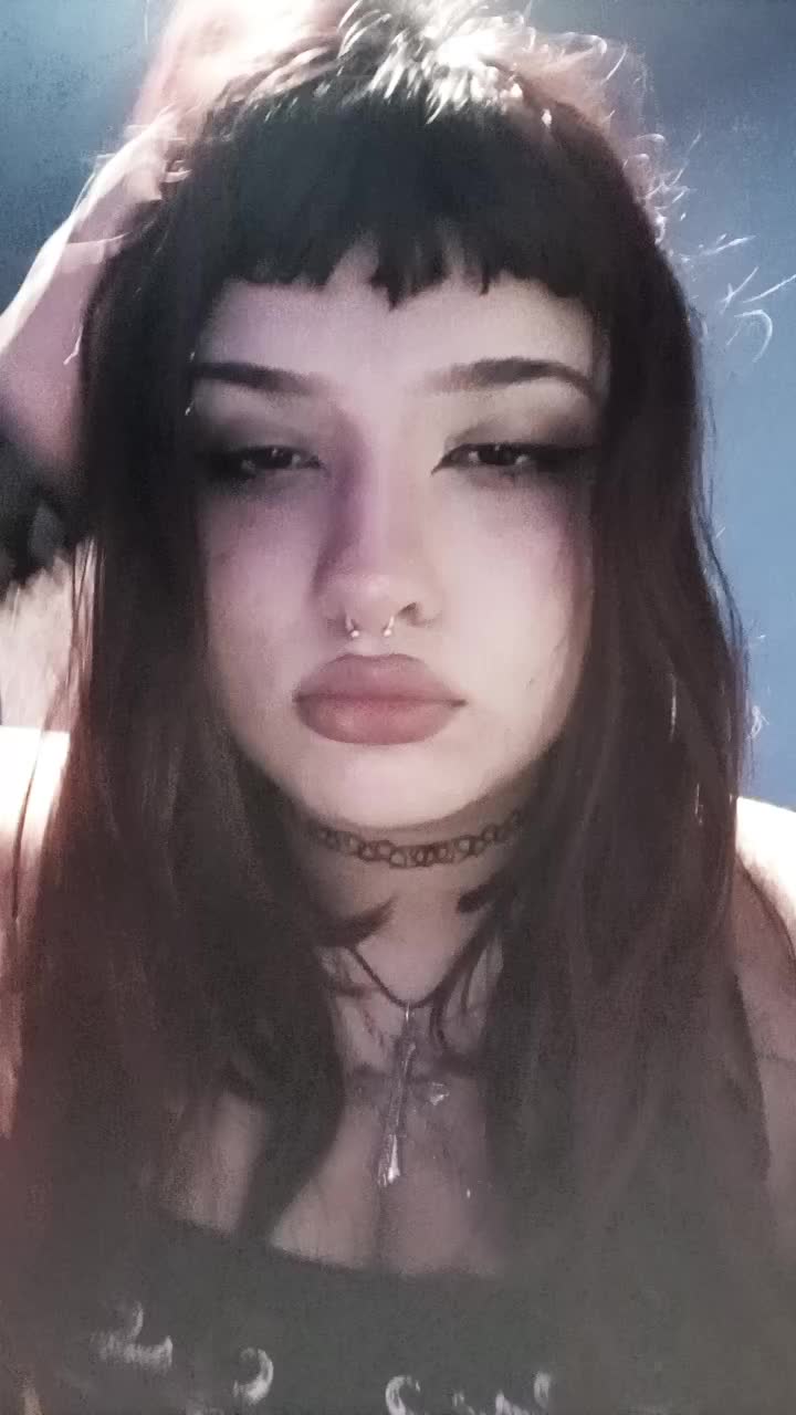 @𝐷𝑒𝑙𝑓𝑖 🪡