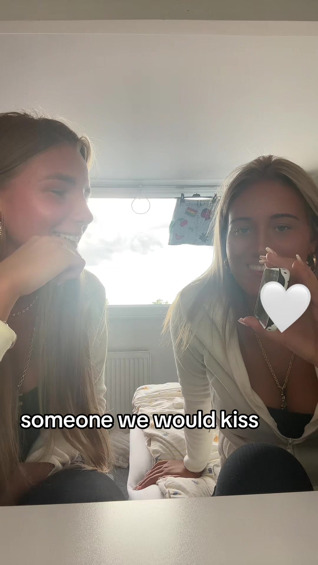 @rubyannxo2